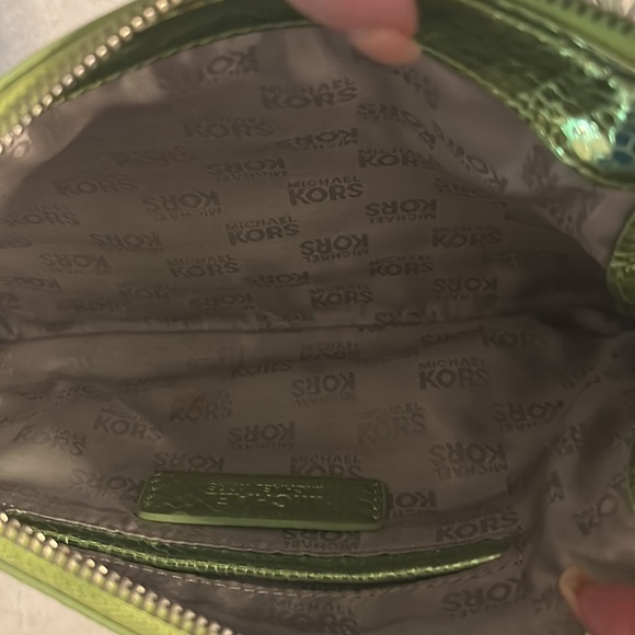 Michael Kors Astor Grommet Women's Lime Green Snakeskin Leather Clutch Handbag - Picture 3 of 5